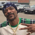 O nome verdadeiro de Snoop Dogg é Calvin Broadus. Ele recebeu este apelido, que virou seu nome artístico, ainda quando criança. (Foto: Facebook)