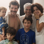 Antes de se tornar mãe de Otto, a atriz já era madrasta. Sophie Charlotte se dá super bem com Moisés e Raul, filhos de Daniel de Oliveira, frutos da união com a atriz Vanessa Giácomo. (Foto: Instagram)