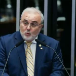 "Adicionalmente, o Sr. Jean Paul informou que, uma vez aprovado o encerramento indicado, ele pretende posteriormente apresentar sua renúncia ao cargo de membro do Conselho de Administração da Petrobras. Fatos julgados relevantes serão tempestivamente divulgados ao mercado", acrescenta o comunicado. (Foto: Agência Brasil)