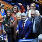 O projeto de lei agora segue para votação na Câmara dos Deputados. (Foto: Agência Brasil)