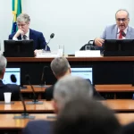 A comissão externa sobre os danos causados pelas enchentes reunirá as principais iniciativas e as encaminhará na reunião de hoje de líderes da Câmara dos Deputados para votação prioritária.(Foto: Agência Brasil)