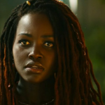 Lupita Nyong'o não hesitou na hora de falar sobre a parte que menos gosta em ser uma estrela de Hollywood: dar entrevistas. (Foto: Divulgação)