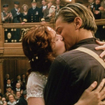 ‘Não foi tudo isso’, afirma Kate Winslet sobre beijar DiCaprio em Titanic. (Foto: Divulgação)