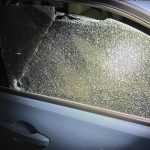 Os dois estavam no carro do agressor quando ele exigiu o celular da mulher. (Foto: PMDF)