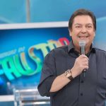 A demissão de Faustão da Globo em 2021 pegou todos de surpresa. Após mais de três décadas à frente do "Domingão do Faustão," ele se despediu da emissora, deixando uma marca indelével na televisão brasileira (Foto: Globo)