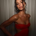 Essa conexão com a Itália permite que Bruna Marquezine possa ir com mais facilidade a Europa, e também consiga trabalhar no velho continente (Foto: Instagram)