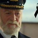 Bernard ficou conhecido por atuar como Capitão Edward Smith no vencedor do Oscar de 1997, Titanic e como Rei Théoden na trilogia Senhor dos Anéis. Ambas as produções acumulam 30 indicações ao Oscar e 17 vitórias na mesma premiação. (Foto: Divulgação/Montagem)