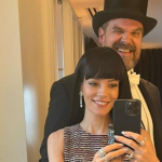 Lily Allen se despediu de Londres para viver com o atual marido, o ator David Harbor (conhecido pela série de sucesso "Stranger Things") nos Estados Unidos. (Foto: Instagram)