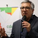 Projetos polêmicos em pauta no Congresso incluem a proibição da homologação de delações premiadas de pessoas presas, a equiparação do aborto a homicídio com pena de 20 anos, e a privatização de áreas de acesso às praias, causando alvoroço entre parlamentares. (Foto: Agência Brasil)