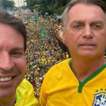 Bolsonaro anunciou que estarão juntos na quinta-feira (18), às 10h30, na Praça Saens Peña, Tijuca, e na sexta-feira (19), no mesmo horário, no calçadão de Campo Grande, zona oeste do Rio. (Foto: Instagram)