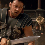 Russell Crowe relembra exibição de ‘Gladiador’ no Coliseu e diz “Fiquei envergonhado”. (Foto: Reprodução)