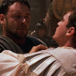 Russell Crowe relembra exibição de ‘Gladiador’ no Coliseu e diz “Fiquei envergonhado”. (Foto: Reprodução)