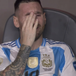 O quarto título pela seleção argentina é também o 43º da carreira de Lionel Messi. Ele se isolou como o maior campeão da história do futebol. (Foto: X)