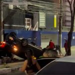 Quando Lorena se dirigiu a um veículo, o homem invadiu a contramão e atropelou ela, seu amigo e um motociclista, segundo uma testemunha. (Foto: TV Globo)