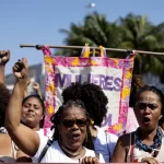 Organizada pelo Fórum Estadual de Mulheres Negras, a marcha encerrou a semana de mobilização pelo Dia Internacional da Mulher Negra Latino-Americana e Caribenha, celebrado em 25 de julho, além do Julho das Pretas, com manifestações e celebrações ao longo do mês. (Foto: Agência Brasil)