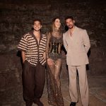 O ator foi um dos convidados influentes da marca "Dolce & Gabbana", e foi clicado ao lado do ator Michele Morrone, do cantor Maluma, da modelo brasileira Alessandra Ambrósio e do jovem astro André Lamoglia (Foto: Instagram)