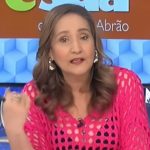 Sônia Abrão é carismática com o público (Foto: Rede TV)