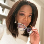 Em um episódio de seu programa “SuperSoul Sunday”, Oprah compartilhou sua experiência com a constelação familiar. (Foto: Instagram)