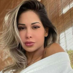 Em seguida, Maíra negou ter um estilo de vida luxuoso, como pensam. (Foto: Instagram)