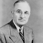 Antes dele, o presidente Harry Truman escolheu não concorrer em 1952, por motivos bastante parecidos aos de Johnson: sua saúde, idade (Truman tinha 68 anos) e baixa popularidade por conta do envolvimento americano na Guerra da Coreia. (Foto: Divulgação/Unsplash)