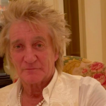 Rod Stewart revelou ter sido diagnosticado com câncer de próstata, durante o discurso em uma ONG voltada para conscientização em luta contra a doença, em setembro de 2019. (Foto: Instagram)