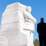 Em três dos outros seis casos, o presidente era um vice que assumiu depois da morte do antecessor, venceu as eleições seguintes, e escolheu não concorrer novamente. (Foto: Instagram)