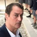 Apesar de ter recebido muitos elogios dos seguidores após realizar aplicações de botox no rosto, Marcello Antony também foi alvo de críticas. (Foto: Instagram)