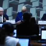 A votação do texto já havia sido adiada na reunião de 11 de junho, quando a senadora Damares Alves (Republicanos-DF) apresentou um requerimento de adiamento aprovado simbolicamente pelo colegiado. (Foto: Agência Brasil)