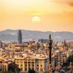 E Veneza não é a única cidade da Europa que sofre com o turismo de massa. Cada vez mais protestos acontecem em Barcelona e em outras cidades espanholas. (Foto: Pexels)