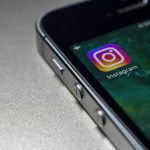 A forma como a Meta está usando dados de usuários do Instagram e do Facebook para treinar sua inteligência artificial (IA) viola leis brasileiras, na avaliação do Instituto de Defesa de Consumidores (Idec). (Foto: Pexels)