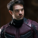 Charlie Cox disse que as mudanças criativas em Daredevil: Born Again, a série do Disney+ que marcará o seu retorno como Demolidor ao MCU, foram "um processo muito mais complicado" do que as notícias sobre o tema fizeram parecer. (Foto: Reprodução)