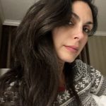 Morena Baccarin, que ganhou notoriedade ao integrar o elenco de Deadpool e Homeland - Segurança Nacional, a atriz nasceu no Rio de Janeiro, e se transferiu para os Estados Unidos, quando tinha apenas 7 anos de idade (Foto: Instagram)