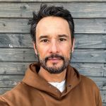 O ator Rodrigo Santoro, que tem se destacado em produções fora do Brasil, também fala quatro línguas (Foto: Instagram)