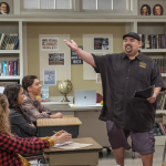 Professor Iglesias: O hilário professor Gabriel Iglesias dá aula na escola onde estudou e tenta fazer a diferença na vida de alunos desajeitados, mas cheios de talento. (Foto: Divulgação)