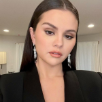 Selena Gomez teve uma educação domiciliar, mas não gostou nada da experiência: Na verdade, eu chorei. Estávamos nos mudando e eu não tinha escolha, lamentou a cantora. (Foto: Instagram)