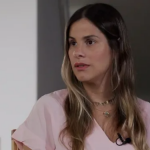 Uma pessoa com uniforme em um restaurante, às vezes o garçom nem pergunta o que ela quer. Eu não quero que elas passem por esse tipo de situação, explicou. (Foto: Reprodução/Globo)