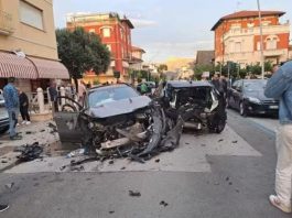 De acordo com o jornal italiano Il Messaggero, ao ser abordada pela polícia e equipes de resgate, a motorista parecia desorientada, afirmando: (Foto: Facebook)