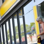 O novo cartão oferece vantagens como isenção de anuidade e a opção de parcelamento de compras. (Foto: Agência Brasil)