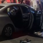 Ele foi rendido e feito refém dentro de seu carro. (Foto: PMAM)