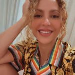 Shakira é carismática com o público (Foto: Instagram)