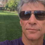 Bon Jovi ajudou a convencê-la a sair da beirada (da ponte) sobre o rio Cumberland em segurança, afirmaram as autoridades. (Foto: Instagram)