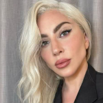 A residência 'Jazz & Piano' viu Lady Gaga interpretar canções de jazz e seus próprios sucessos em um ambiente íntimo. Os preços dos ingressos chegaram a mais de US$ 900. (Foto: Instagram)