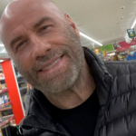 Criado como católico, John Travolta tornou-se cientologista. (Foto: Instagram)