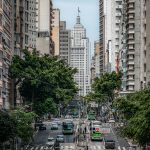 São Paulo é uma das metrópoles mais poluídas do mundo hoje, afirma site. (Foto: Pexels)