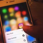 O Instagram e o Threads também não mostram o alerta em buscas que, de fato, estão relacionadas a drogas, como os termos "maconha" e "cocaína". (Foto: Pexels)