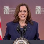 Faltando menos de duas semanas da eleição nos Estados Unidos, Kamala Harris e Donald Trump estão em uma "situação rara de empate". (Foto: X)