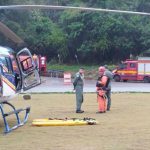 O helicóptero acidentado era o Arcanjo 4, que estava desaparecido desde o fim da tarde de sexta-feira (11). (Foto: TV Globo)