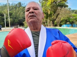 O ex-boxeador sofria de encefalopatia traumática crônica (ETC), uma forma de demência pugilística, doença similar ao mal de Alzheimer, causada por repetidos golpes na cabeça, comum entre ex-atletas de boxe. (Foto: Instagram)