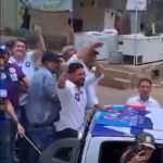 Matheus é sobrinho do atual prefeito, Deri de Paloma (PP-BA), que fez campanha contra Jerônimo nas eleições anteriores. (Foto: Youtube)