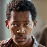 O fenômeno de Abbott Elementary e Todo Mundo Odeia O Chris, Tyler James Williams, quase foi a óbito em 2017 por conta da doença. (Foto: Divulgação)